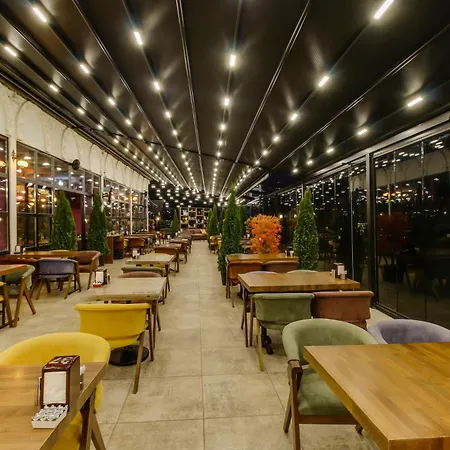 Keykavus Hotel 4*